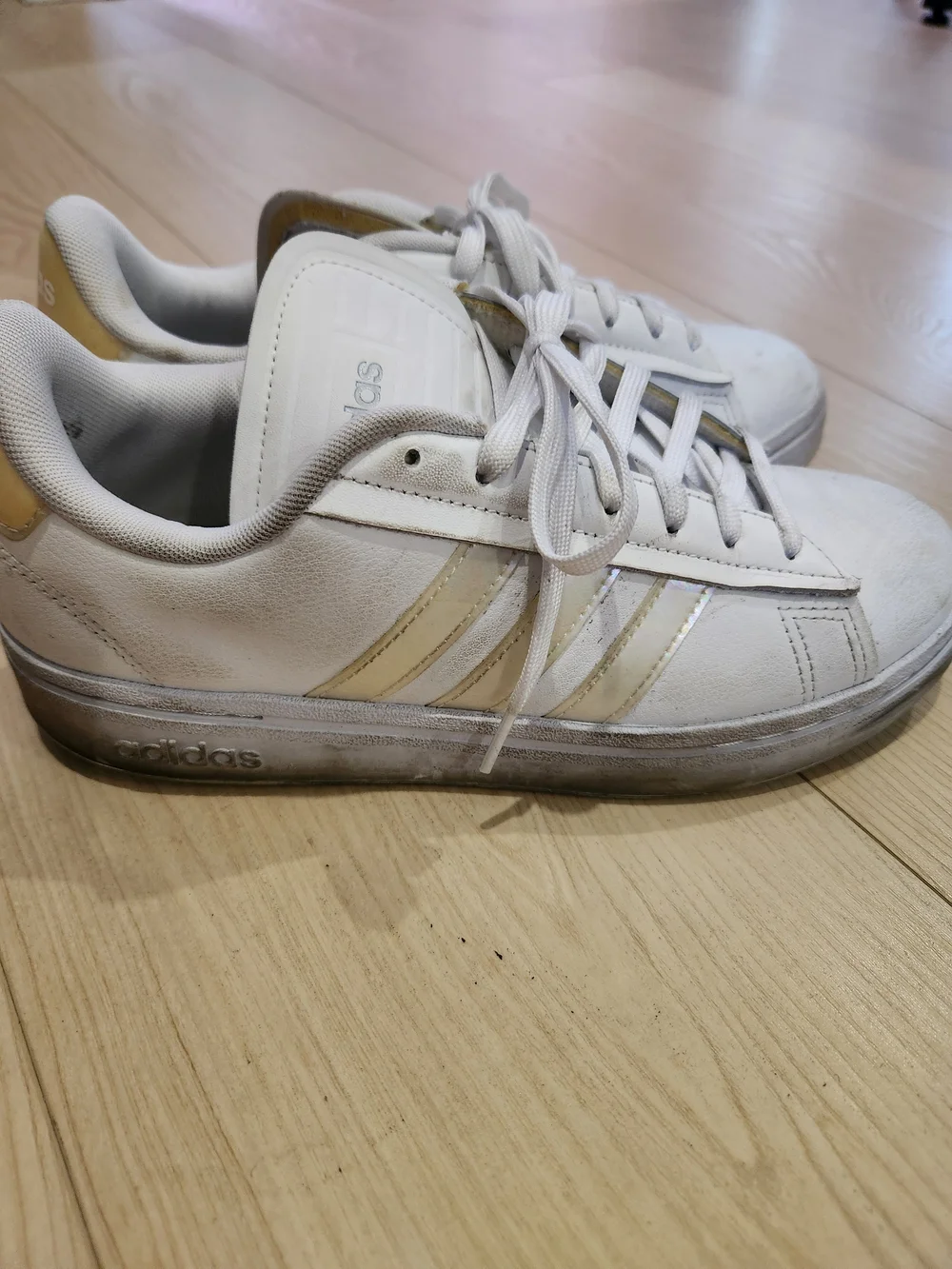 adidas Women’s White Sneakers with Pale Yellow Accents